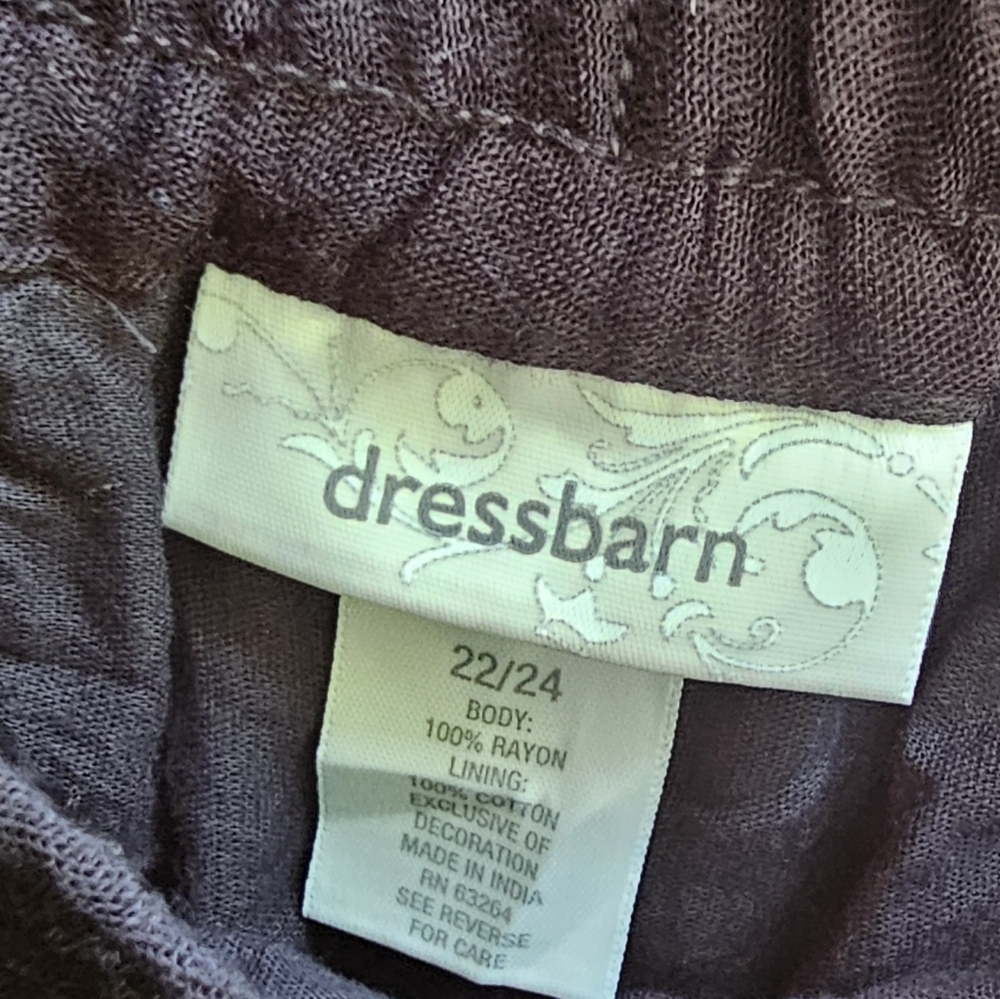 dressbarn Elegant Black Embroidered Midi Skirt - Picture 2 of 3